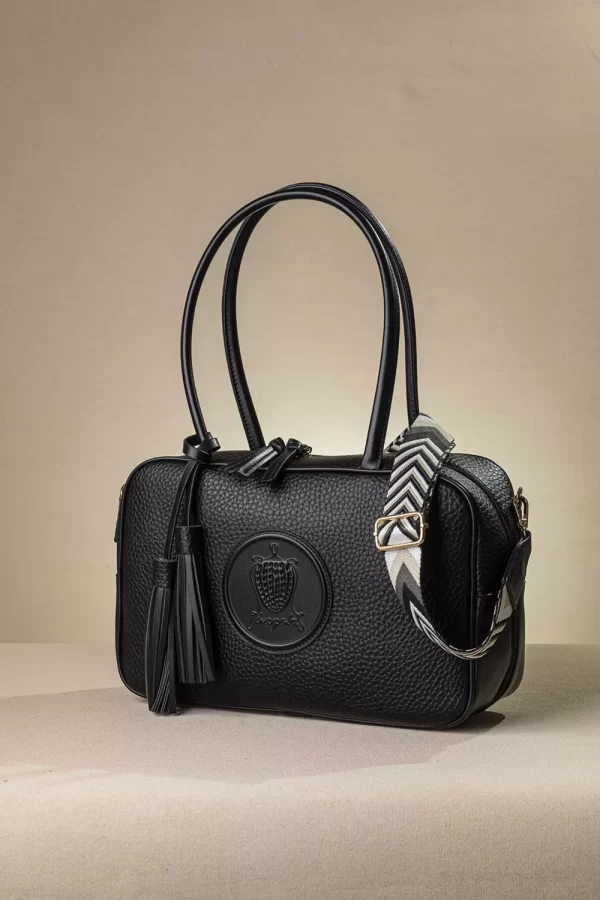 Z1005 black 1 600x900 1 Z1005 black 1 600x900 1